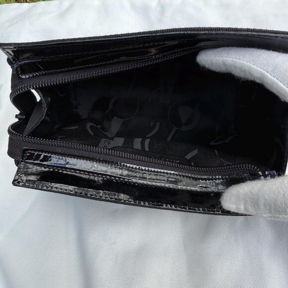 Salvatore Ferragamo Bow Vara Clutch Soft Nylon Black Small Pouch Authentic - Picture 8 of 10